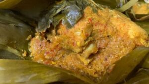 Pepes Ayam Bumbu Kencur1