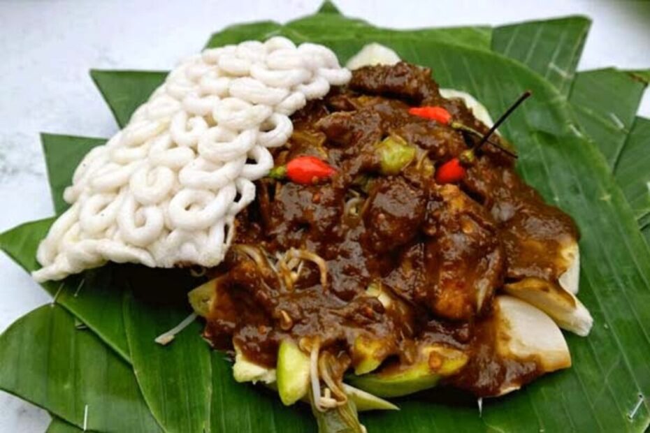 Rujak Cingur Khas Surabaya (1)