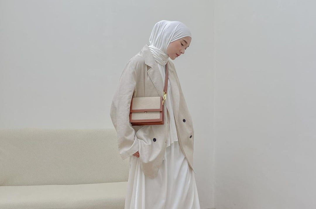 Cardigan Dan Inner Dress