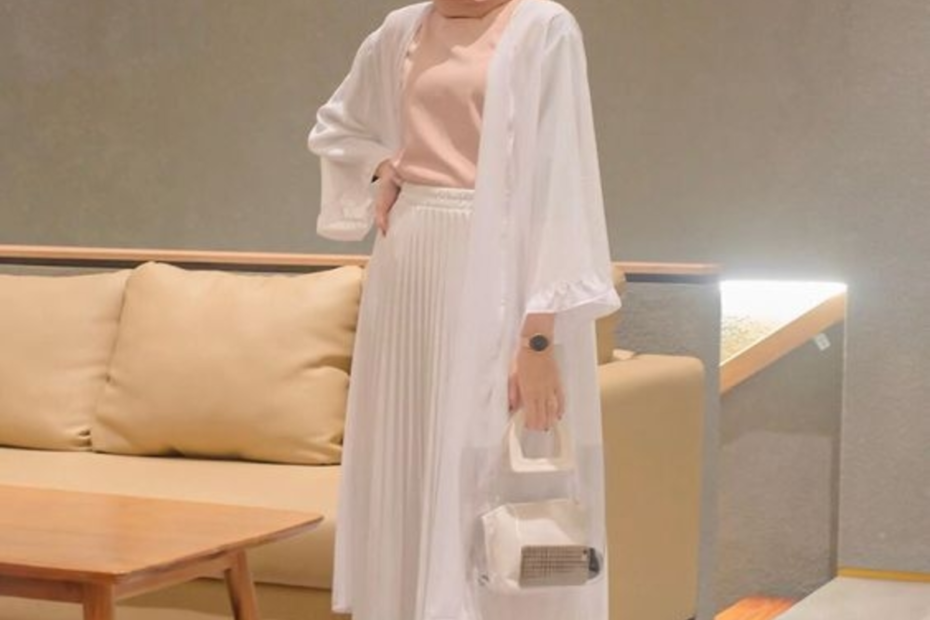 Rok Plisket Putih1