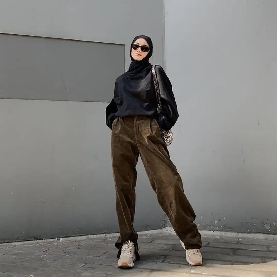 Sweater hijab