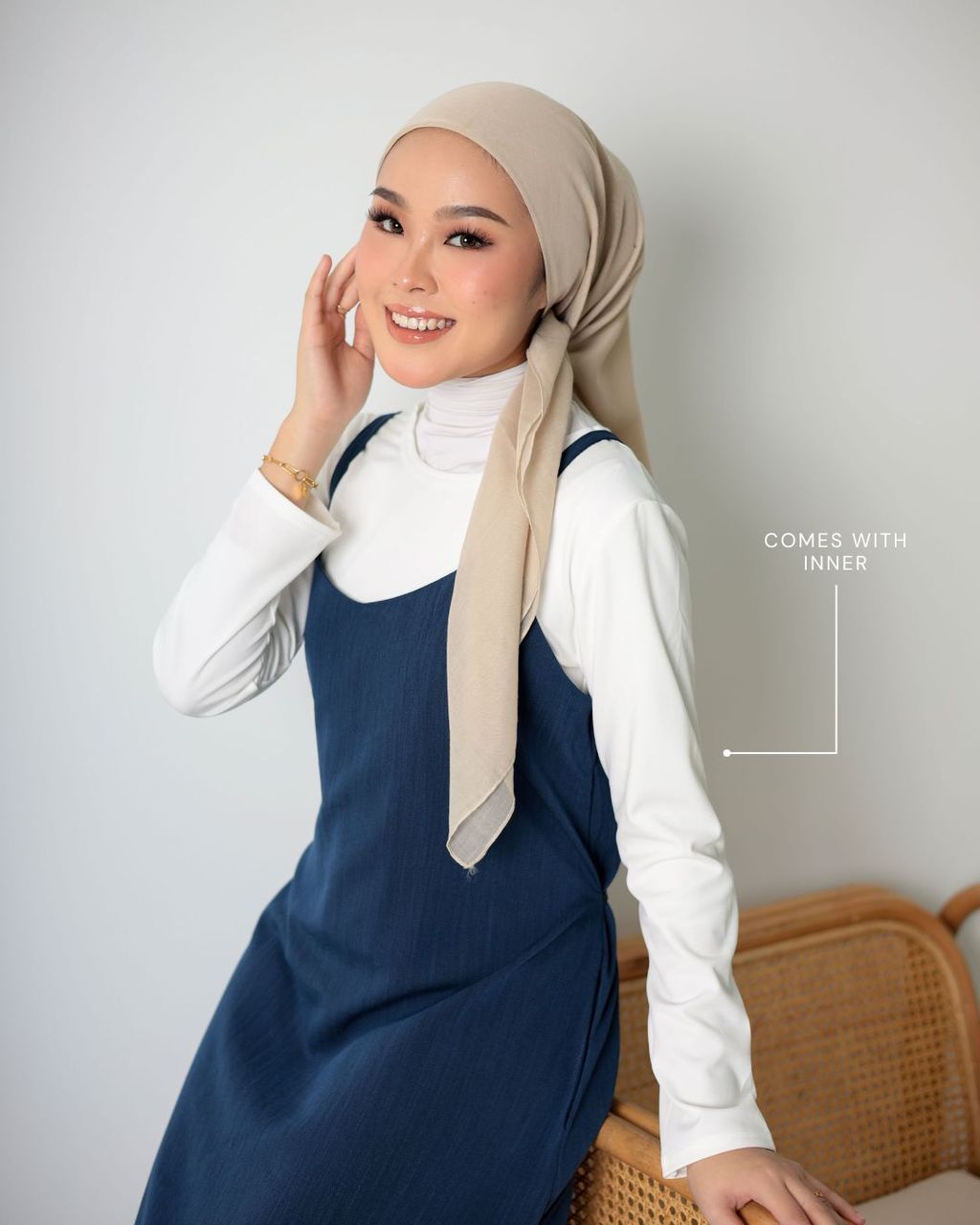 pinafore dress hijab