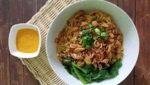 Mie Yamin Ayam Jamur1
