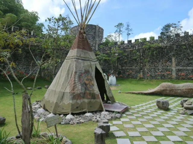 Berkemah The Lost World Park