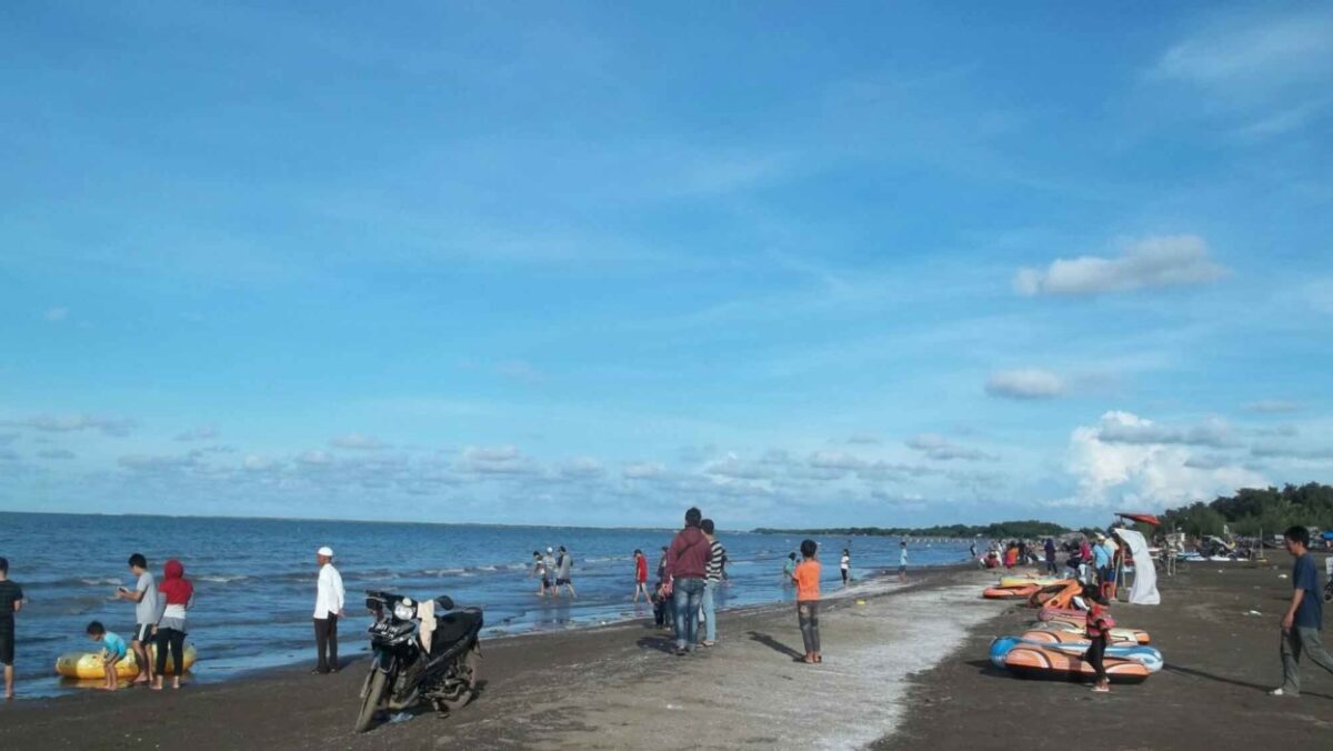 Pantai Tanjung Baru3