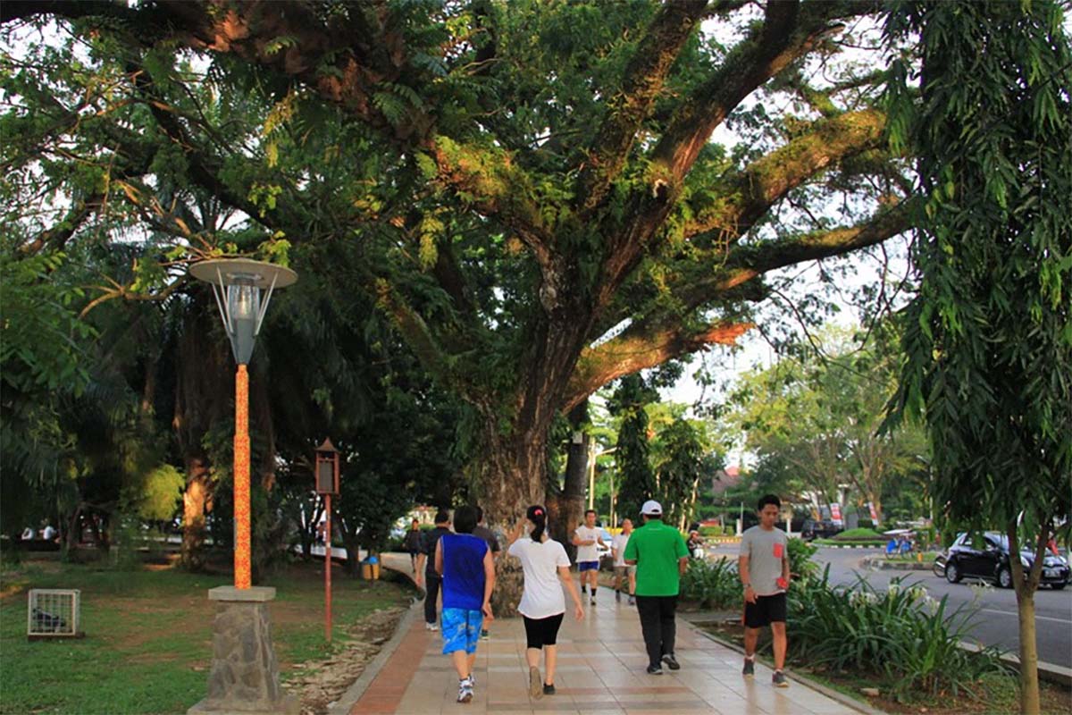 Taman Kambang Iwak
