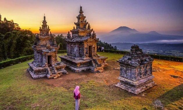 Candi Gedong Songo3
