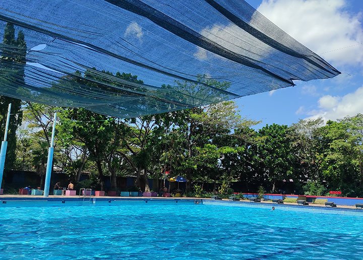 Kolam Renang Dewasa Bahari Waterpark