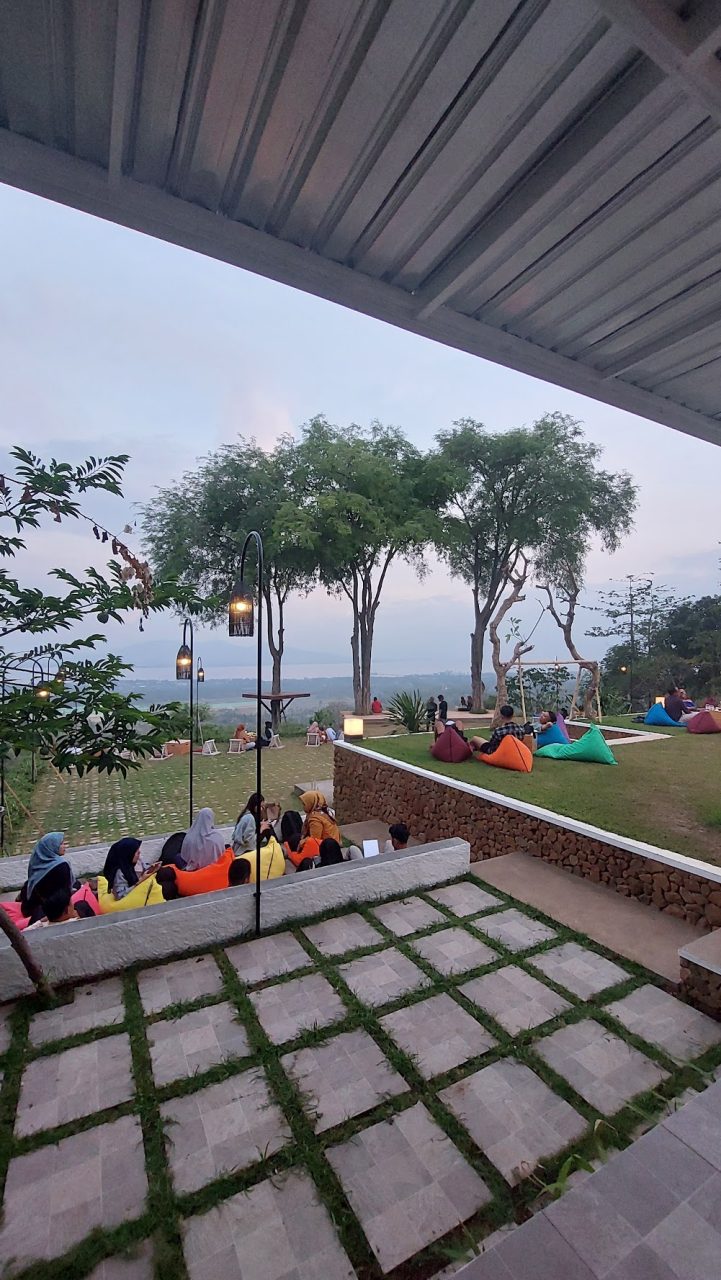 Kepompong Seaview