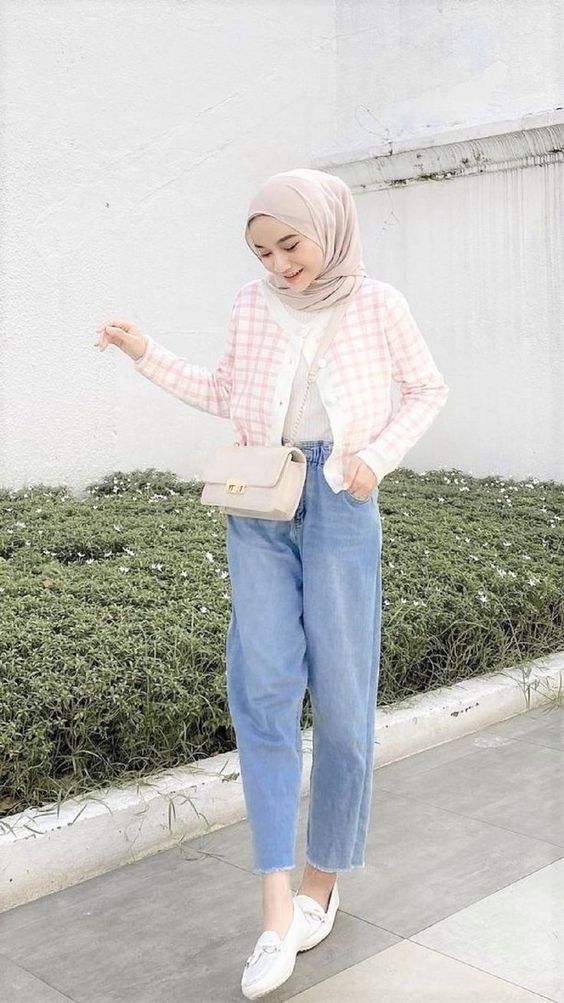 OOTD Cardigan Hijab