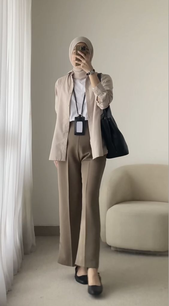OOTD Interview Kerja Hijab1
