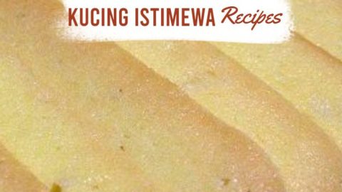 Membuat Kue Lidah Kucing Istimewa (2)