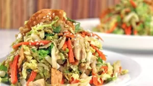 Makan Malam Serba Salad