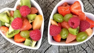 Salad Buah Segar dengan Dressing Jeruk