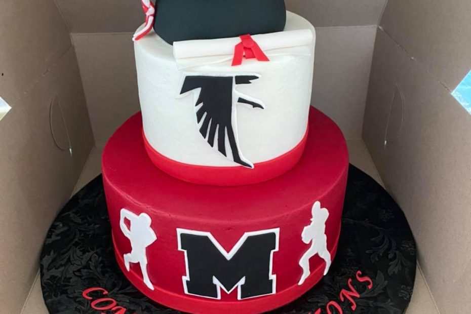 Strawberry Shortcake Graduation Cake1