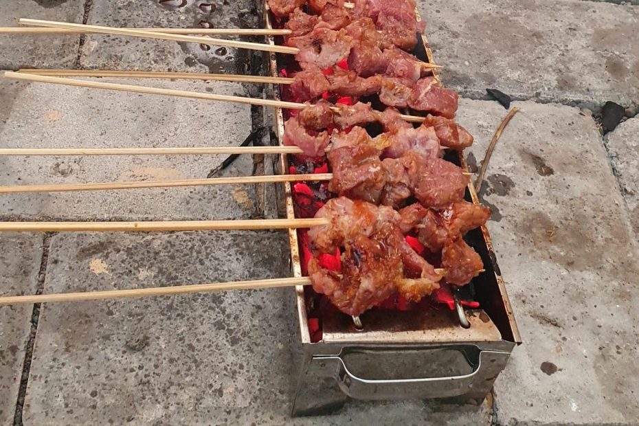 Sate Sapi Empuk