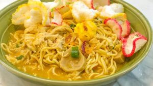 Mie Tek Tek Kuah
