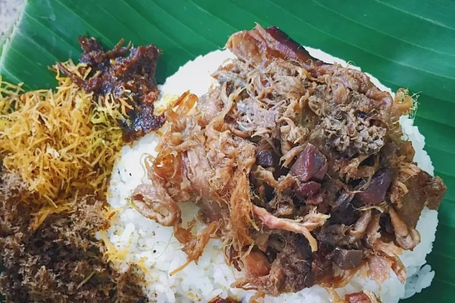 Cara Membuat Ayam Suwir Krawu