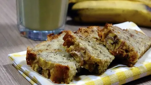 Cara Membuat Bolu Pisang Kukus