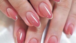 Pink Press on Nails Short Almond Fake Nails French Tip False Nails with Glitter Oval Glue on Nails Glossy Gradation Acrylic Nails Press Ons Nude Stick on Nails for Women Manicure Art 24 Pcs
