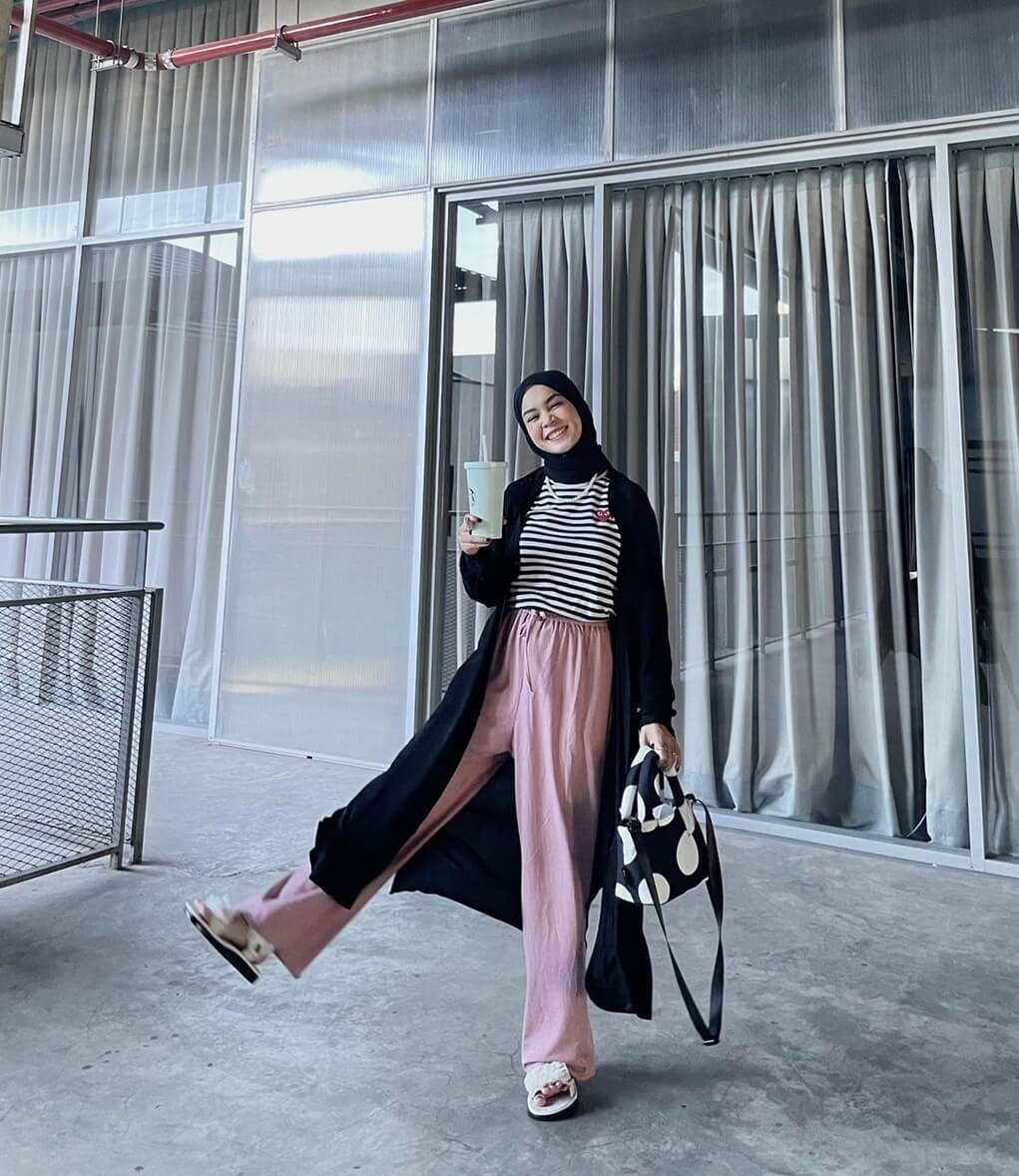 OOTD Hijab Pakai Cardigan1