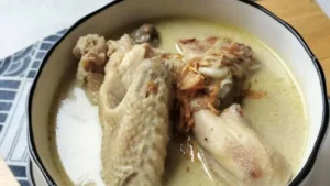 opor ayam putih