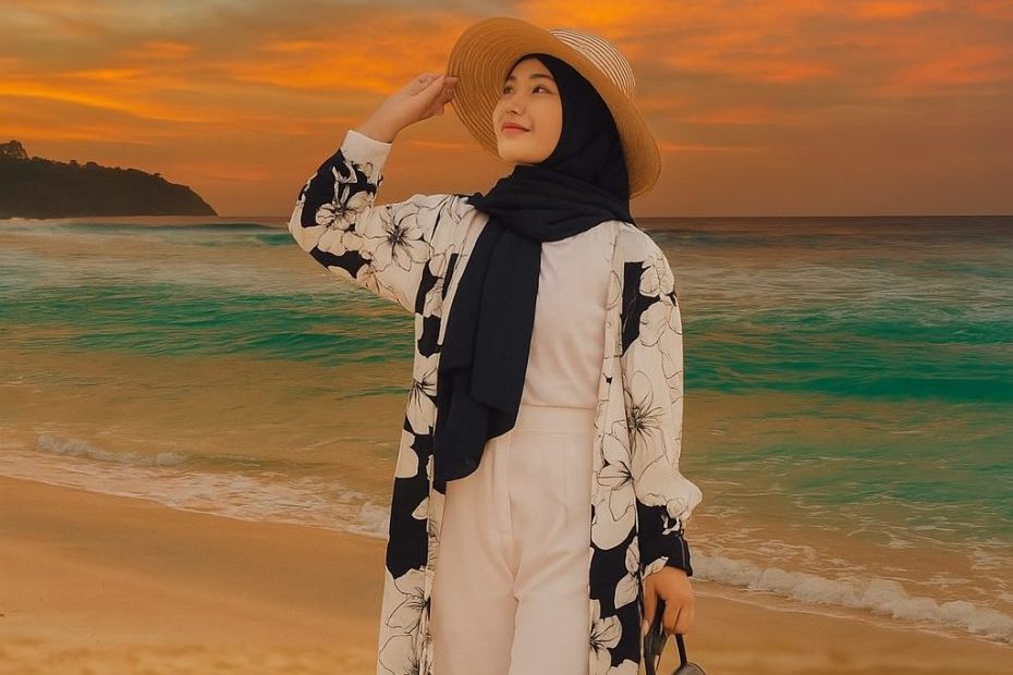 Outfit ke Pantai
