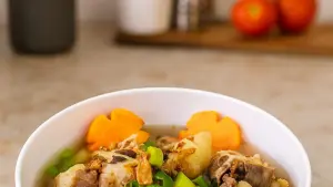 Resep Sop Buntut Sapi Lezat dan Bergizi untuk Keluarga sop buntut sapi1