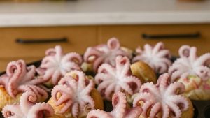 takoyaki isi gurita ala Jepang