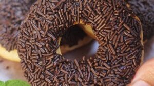 Video : Resep Donat Empuk Tahan Lama: Membuat Kue Favorit yang Awet Donat Empuk