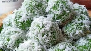Kue Klepon Isi Gula Merah