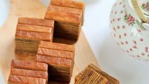Resep Kue Tradisional Indonesia: Memanjakan Lidah dengan Rasa Autentik Kue Lapis1