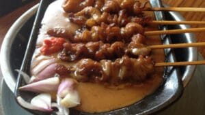 Resep Street Food Ala Cafe: Ciptakan Hidangan Lezat di Rumah Sate Ayam Khas Cafe