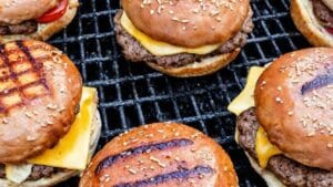 Resep Burger Homemade: Cara Membuat Burger Lezat di Rumah Burger Homemade