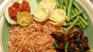Nasi Goreng Sisa Lauk
