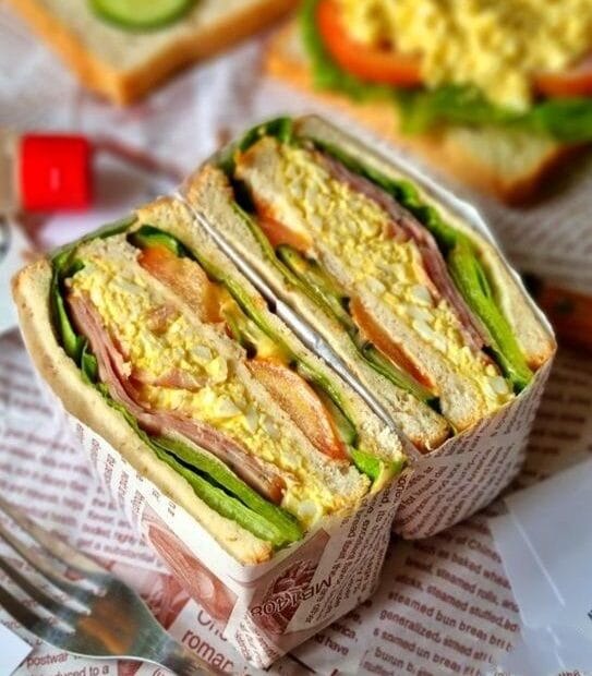 Sandwich Ayam dan Sayuran