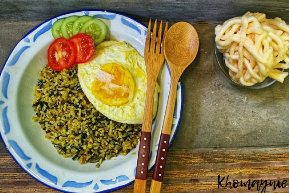 Daun Singkong Pelengkap Nasi Goreng