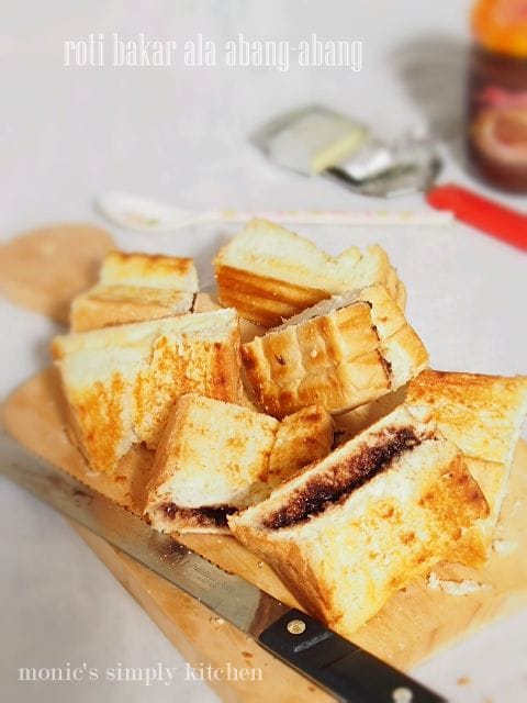 Roti Bakar Selai Kacang